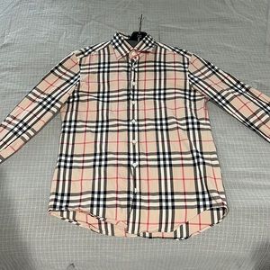 Burberry button down, full pattern, Mens medium. Only worn once.